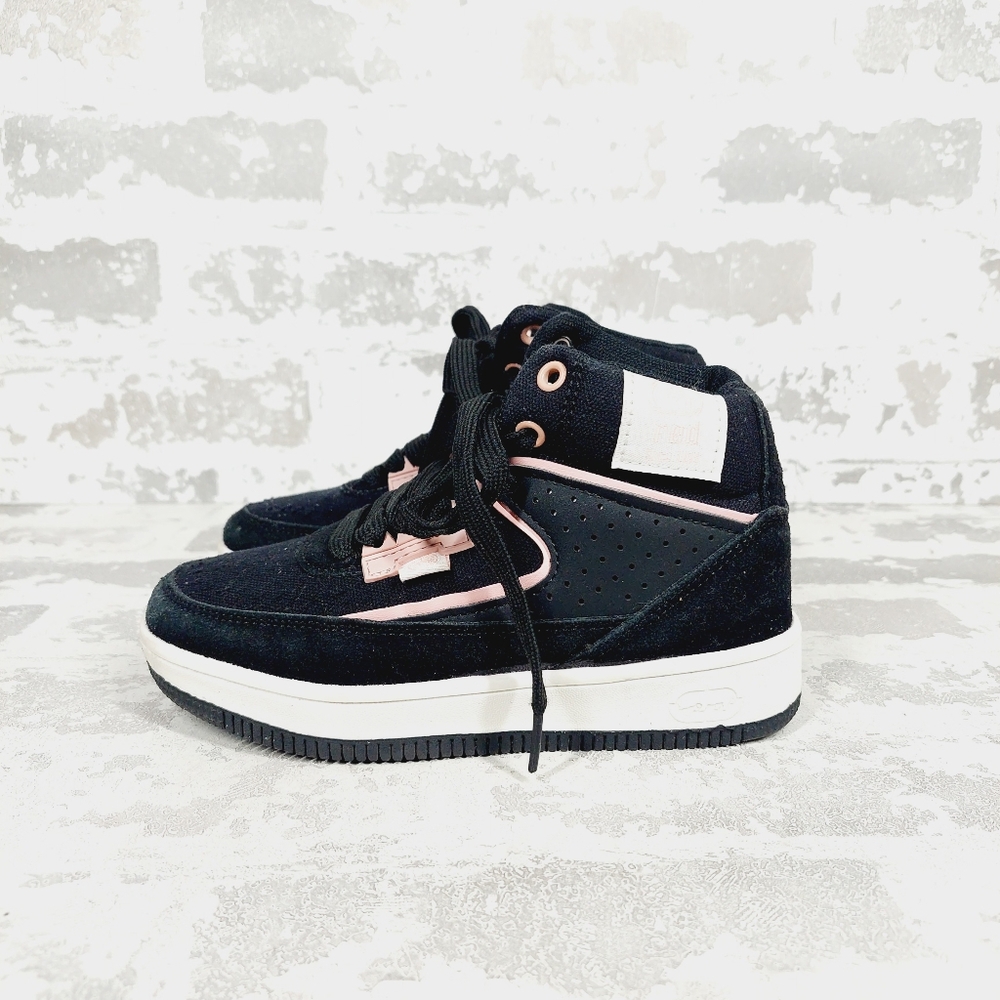 New Nike Kingston Black Lace Up High Top Sneakers F142